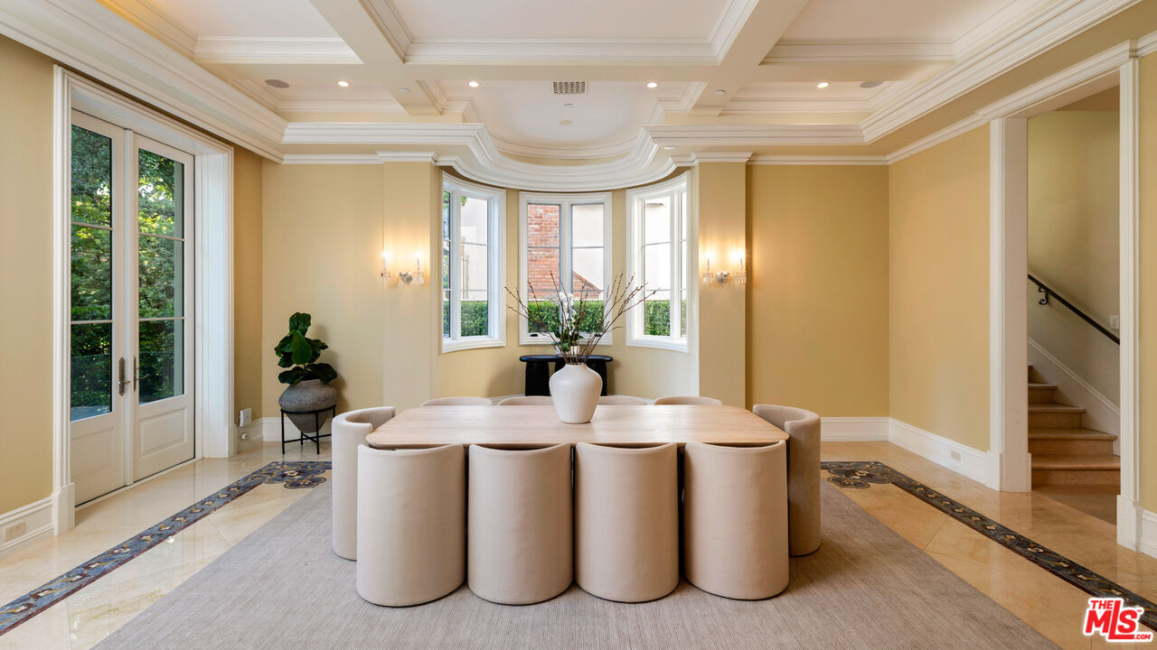 718 North Rodeo Drive Beverly Hills, CA 90210 - Photo 7 of 51