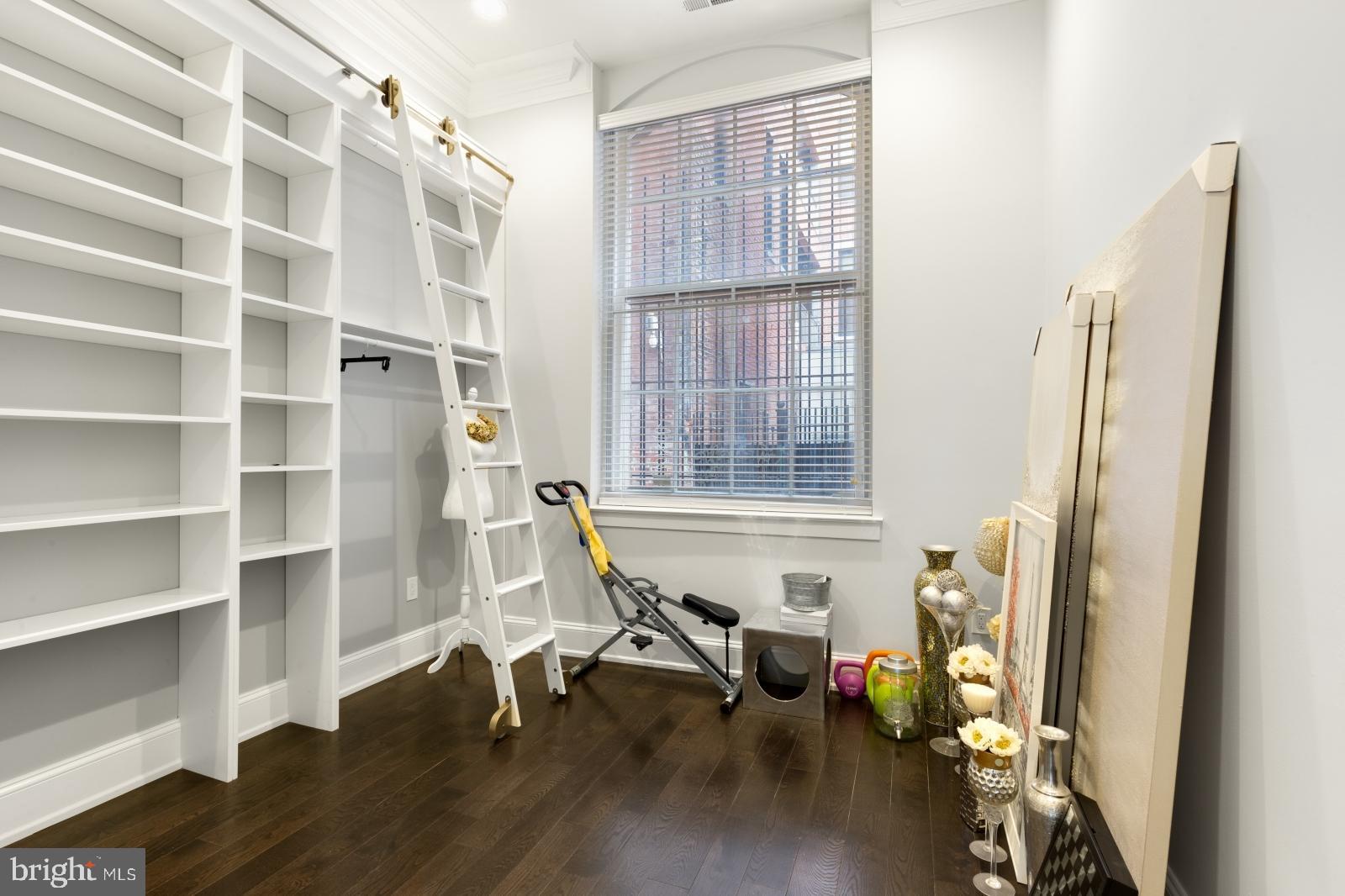 12-16 Letitia Street, Unit 105 Philadelphia, PA 19106 - Photo 16 of 40