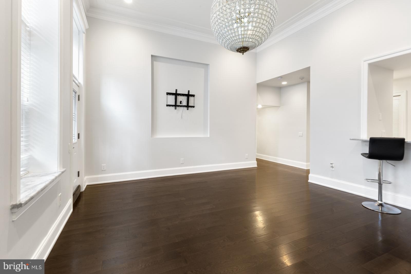 12-16 Letitia Street, Unit 105 Philadelphia, PA 19106 - Photo 6 of 40
