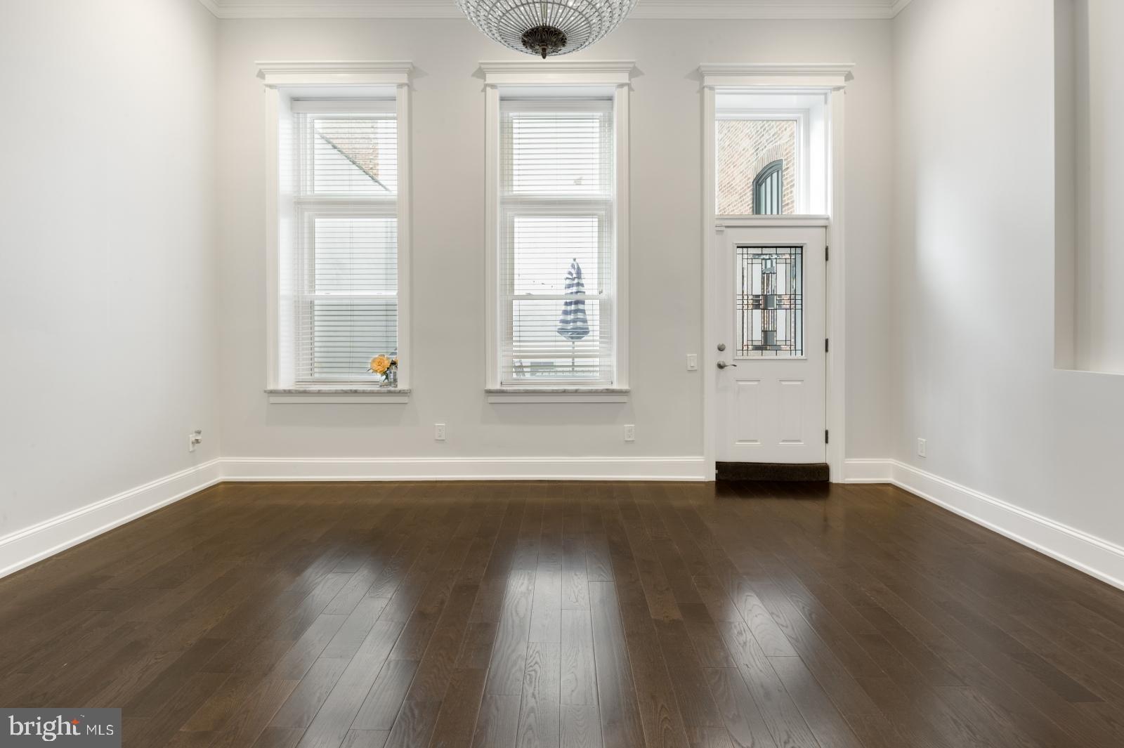 12-16 Letitia Street, Unit 105 Philadelphia, PA 19106 - Photo 8 of 40
