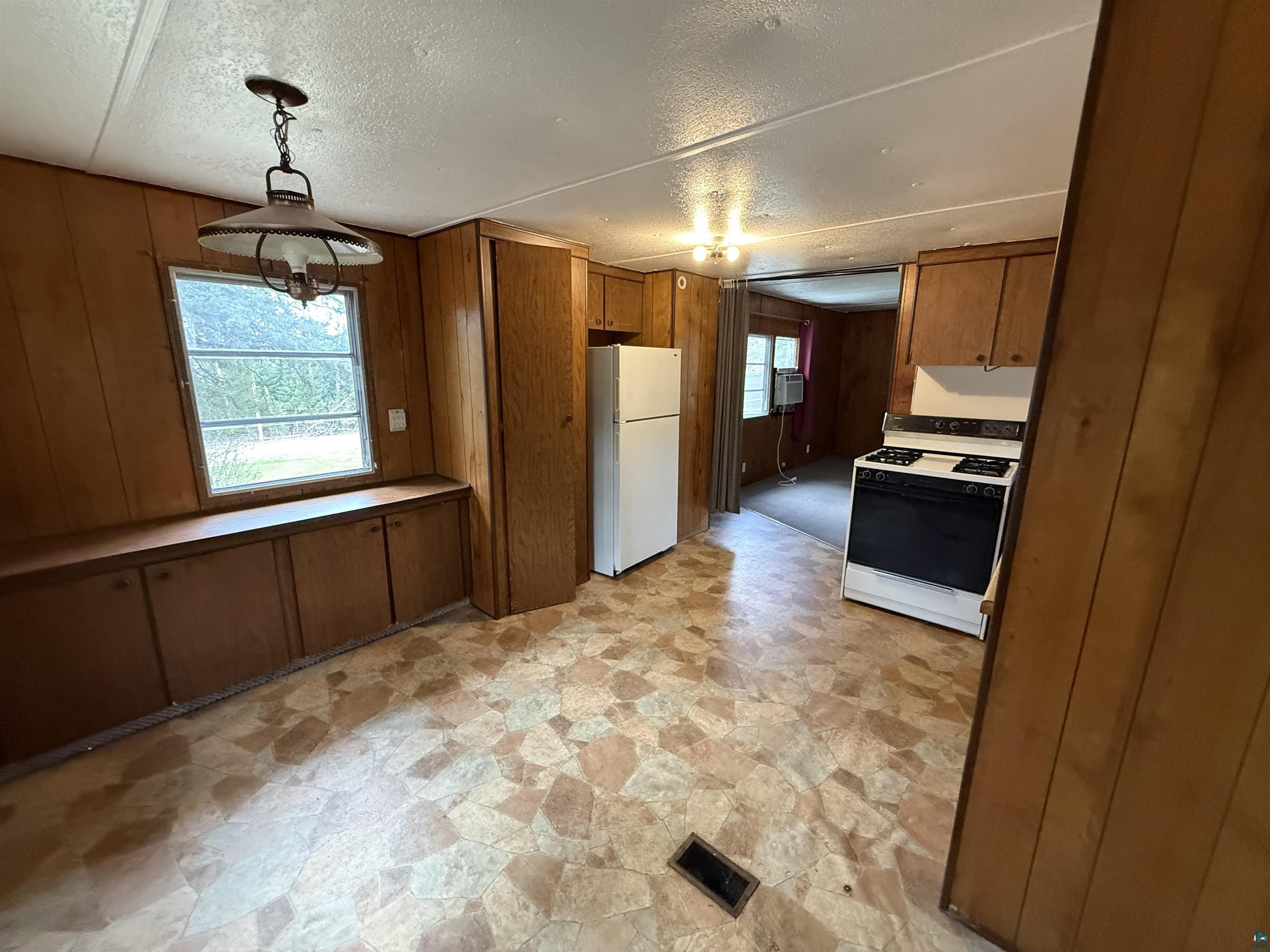 9568 Spruce Drive Gordon, WI 54838 - Photo 9 of 10