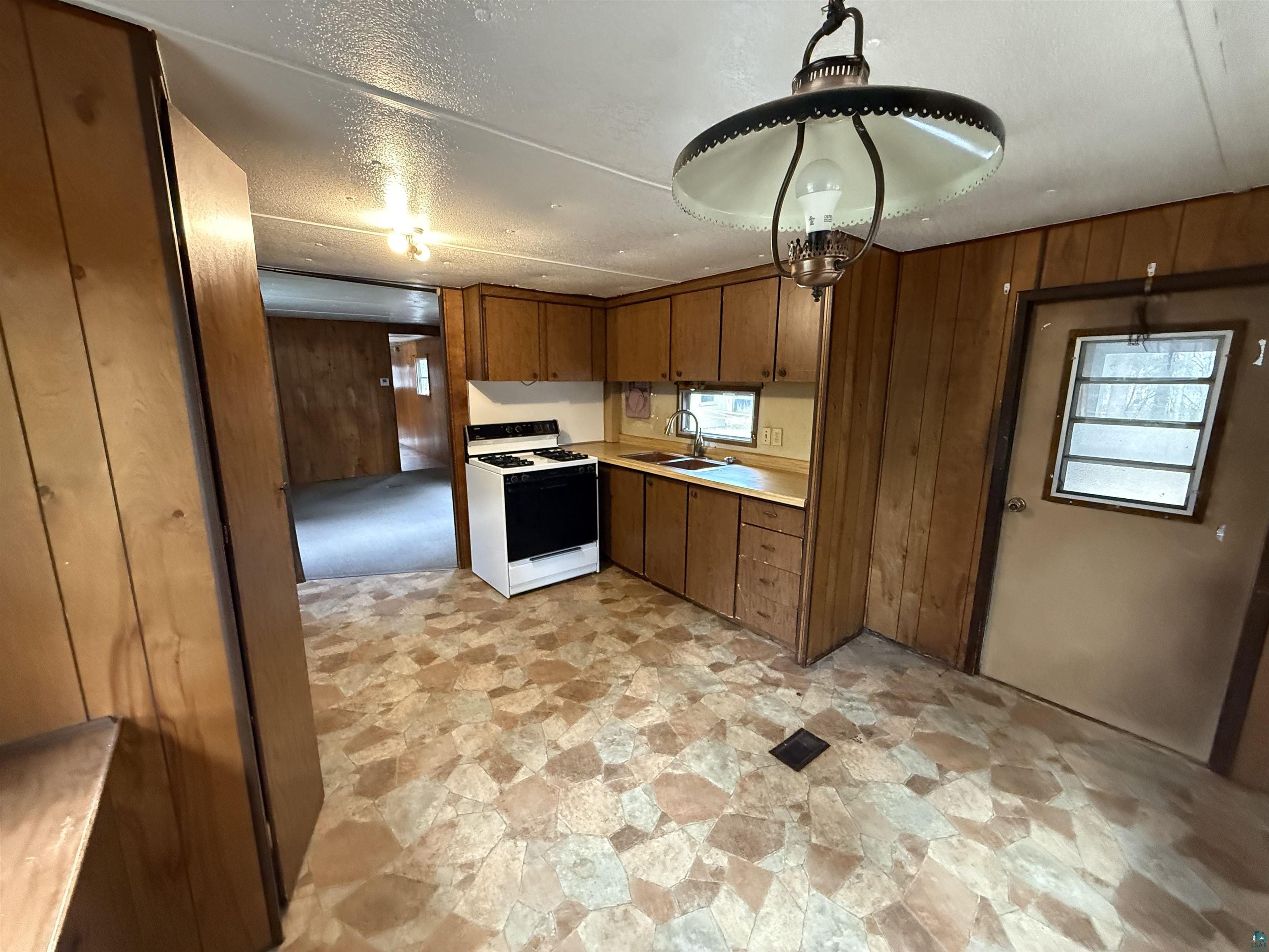 9568 Spruce Drive Gordon, WI 54838 - Photo 10 of 10