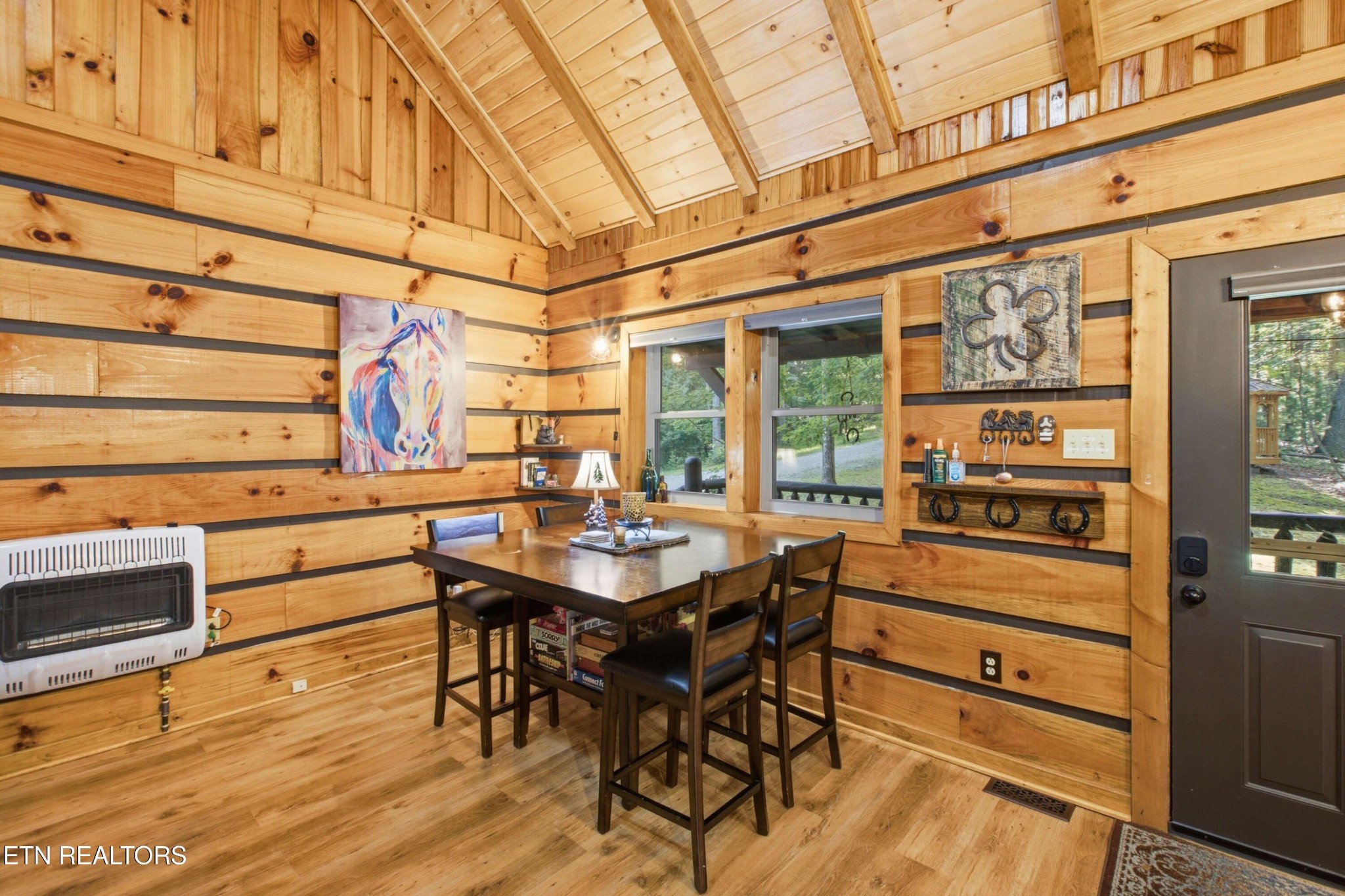 784 Wilderness Trail Oneida, TN 37841 - Photo 6 of 34