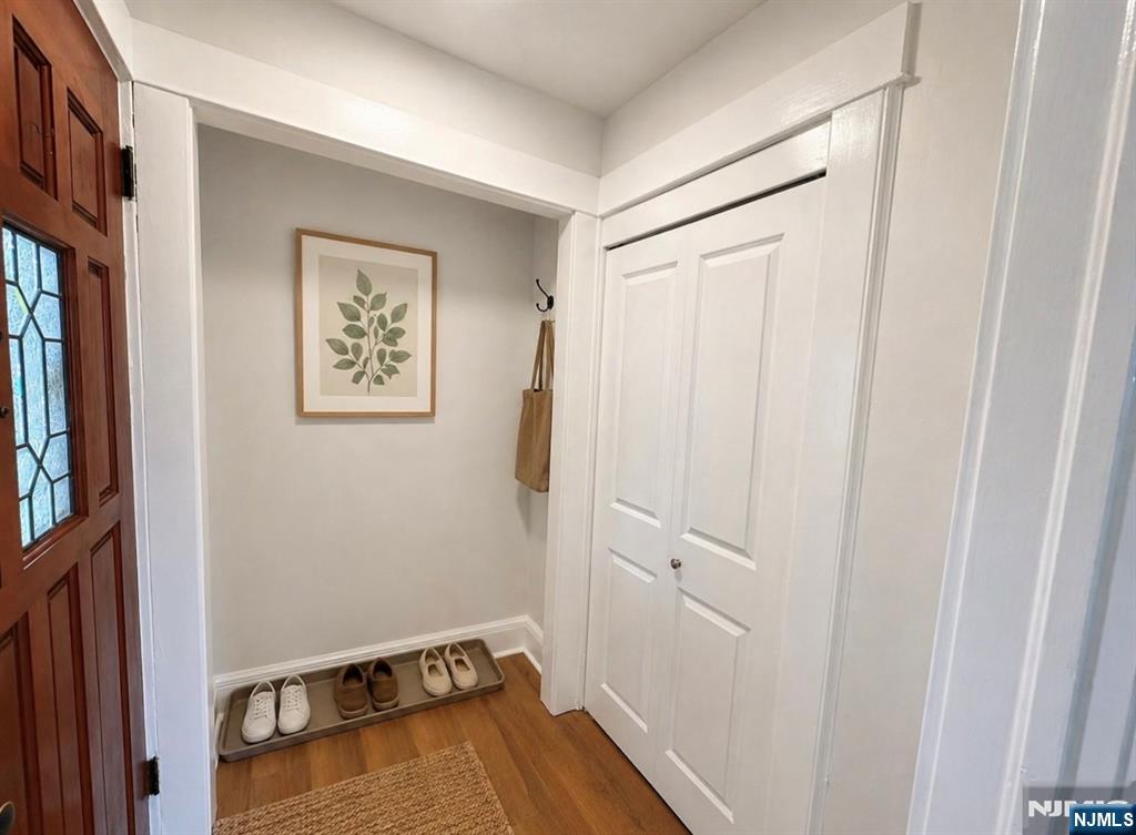 312 Rochelle Avenue Rochelle Park, NJ 07662 - Photo 6 of 21