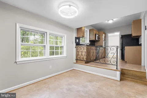 $900,000 | 1585 Kimblewick Road, Potomac, MD 20854