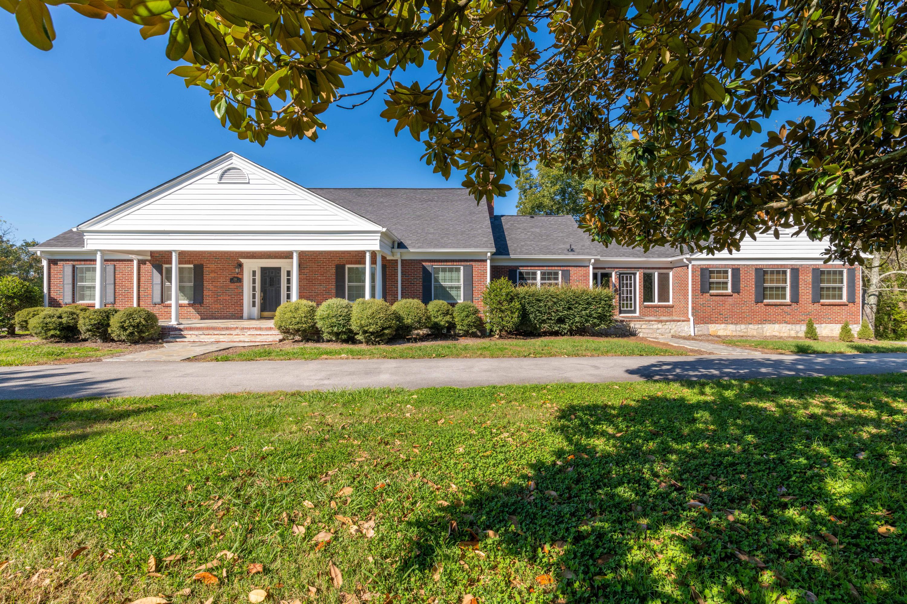 254 Old County Road Ringgold, GA 30736 - Photo 2 of 71 D85_8298