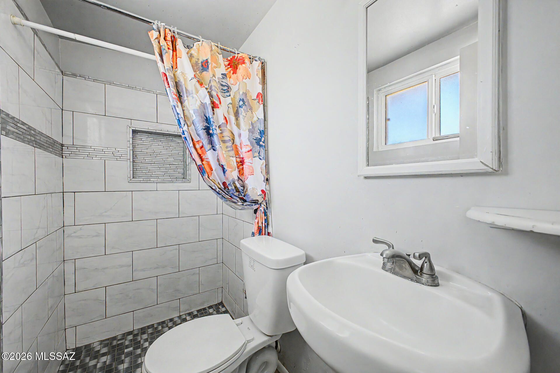 7640 East 27th Street Tucson, AZ 85710 - Photo 4 of 33 15 - 27th