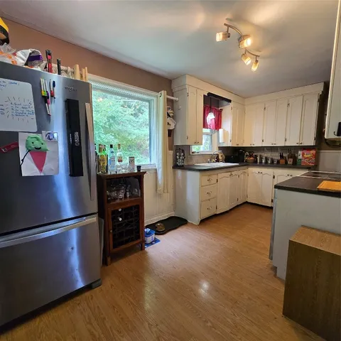 $129,900 | 1219 Crestview Drive, Endicott, NY 13760