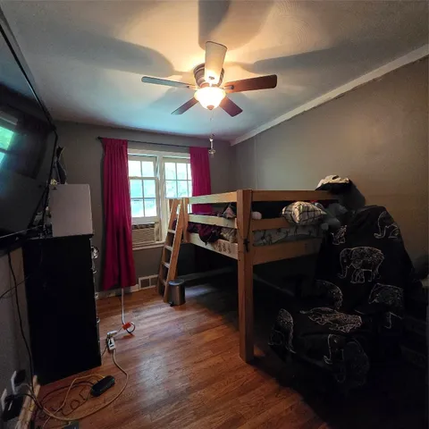 $129,900 | 1219 Crestview Drive, Endicott, NY 13760