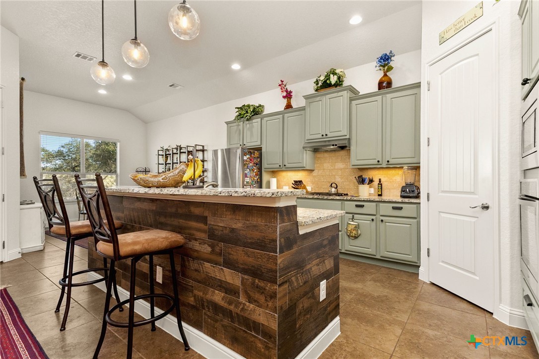 880 Haven Point Loop New Braunfels, TX 78132 - Photo 15 of 41