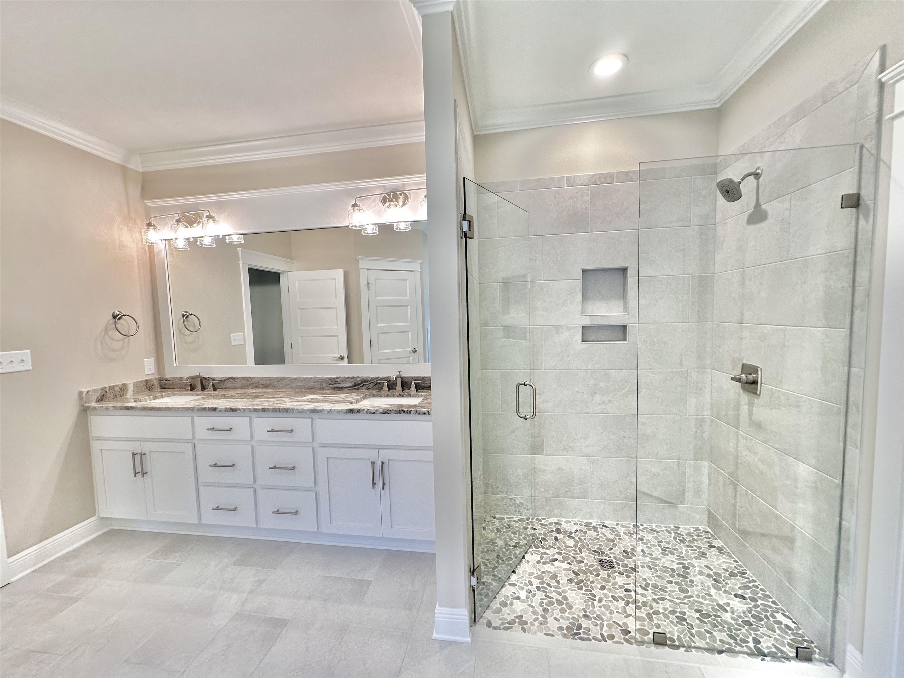 683 Kitfox Avenue Fairhope, AL 36532 - Photo 23 of 51 Bathroom