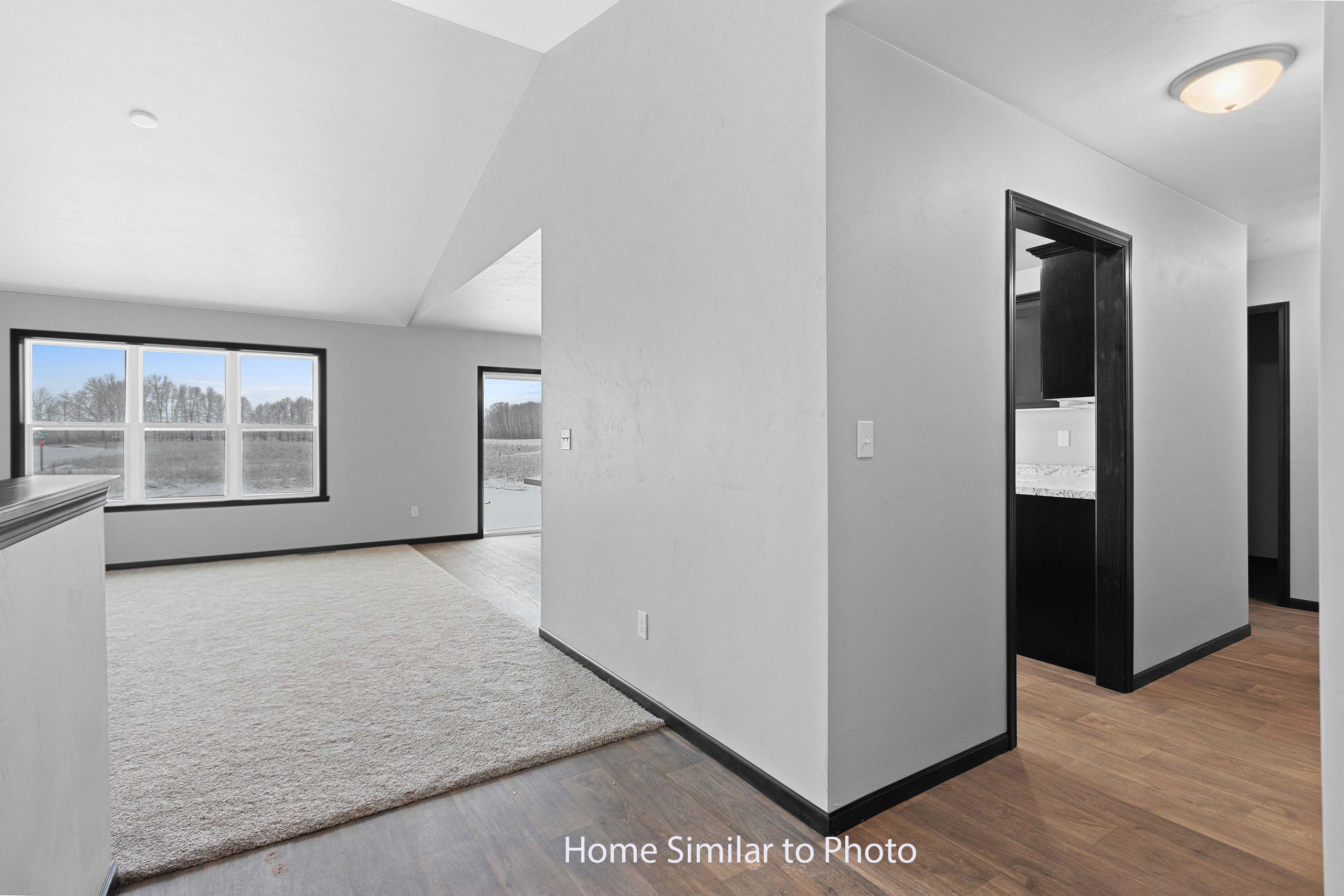 1929 Huffcutt Lane Waupaca, WI 54981 - Photo 3 of 26