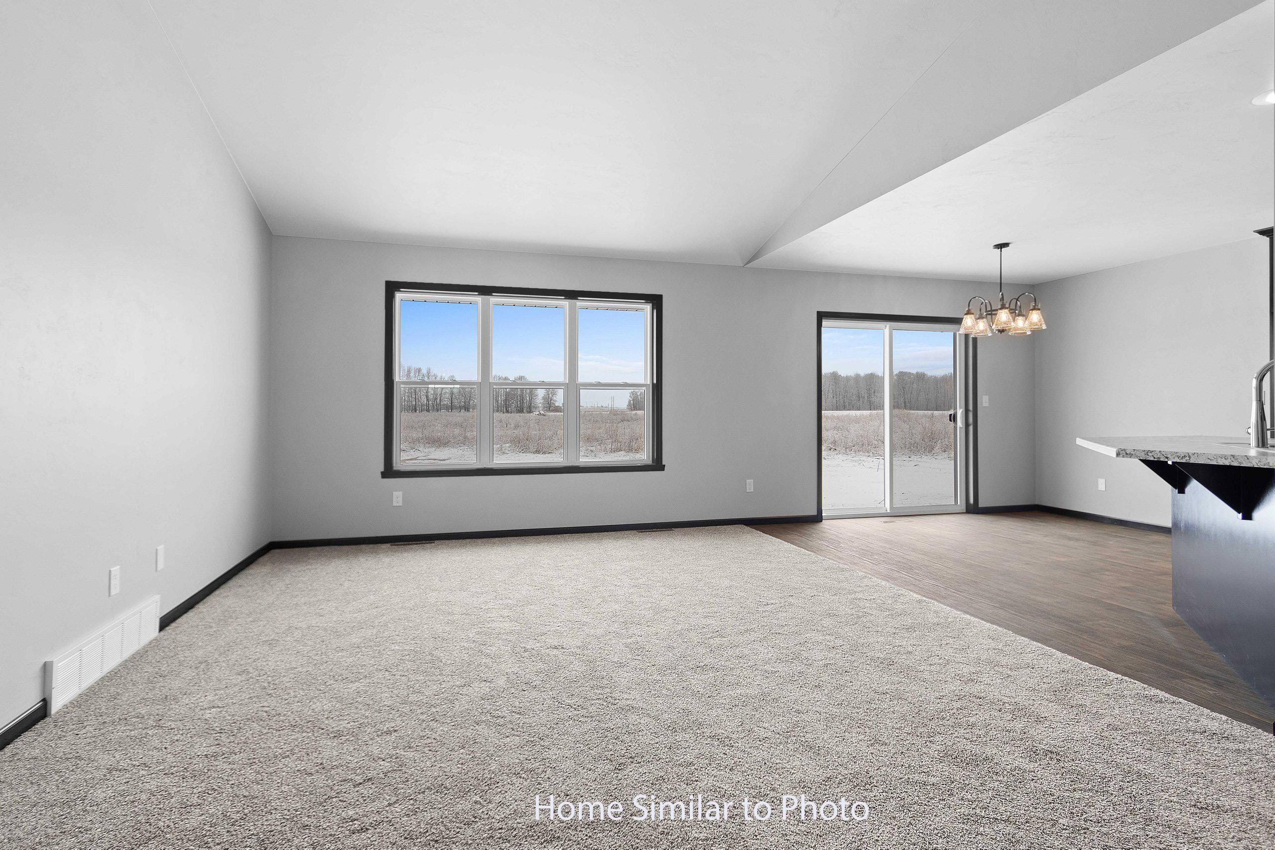 1929 Huffcutt Lane Waupaca, WI 54981 - Photo 5 of 26