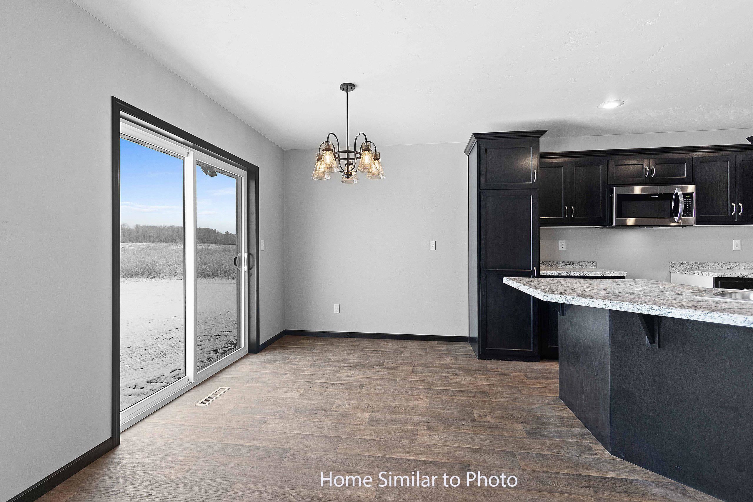 1929 Huffcutt Lane Waupaca, WI 54981 - Photo 8 of 26