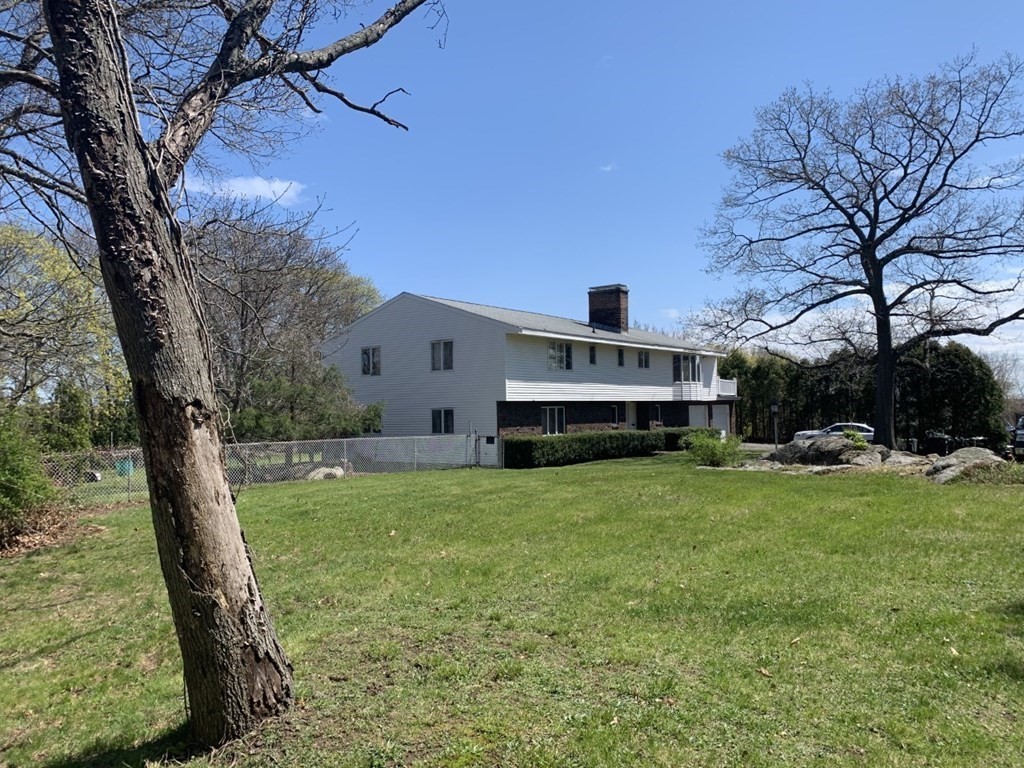 41 Spinale Road Swampscott, MA 01907 - Photo 4 of 10