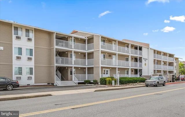 $325,000 | 731 Mooring Road, Unit 309, Ocean City, MD 21842