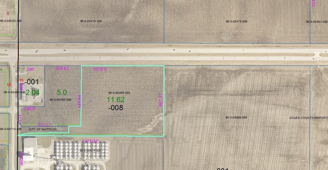 16 Miller Road Mattoon, IL 61938 - Photo 2 of 3