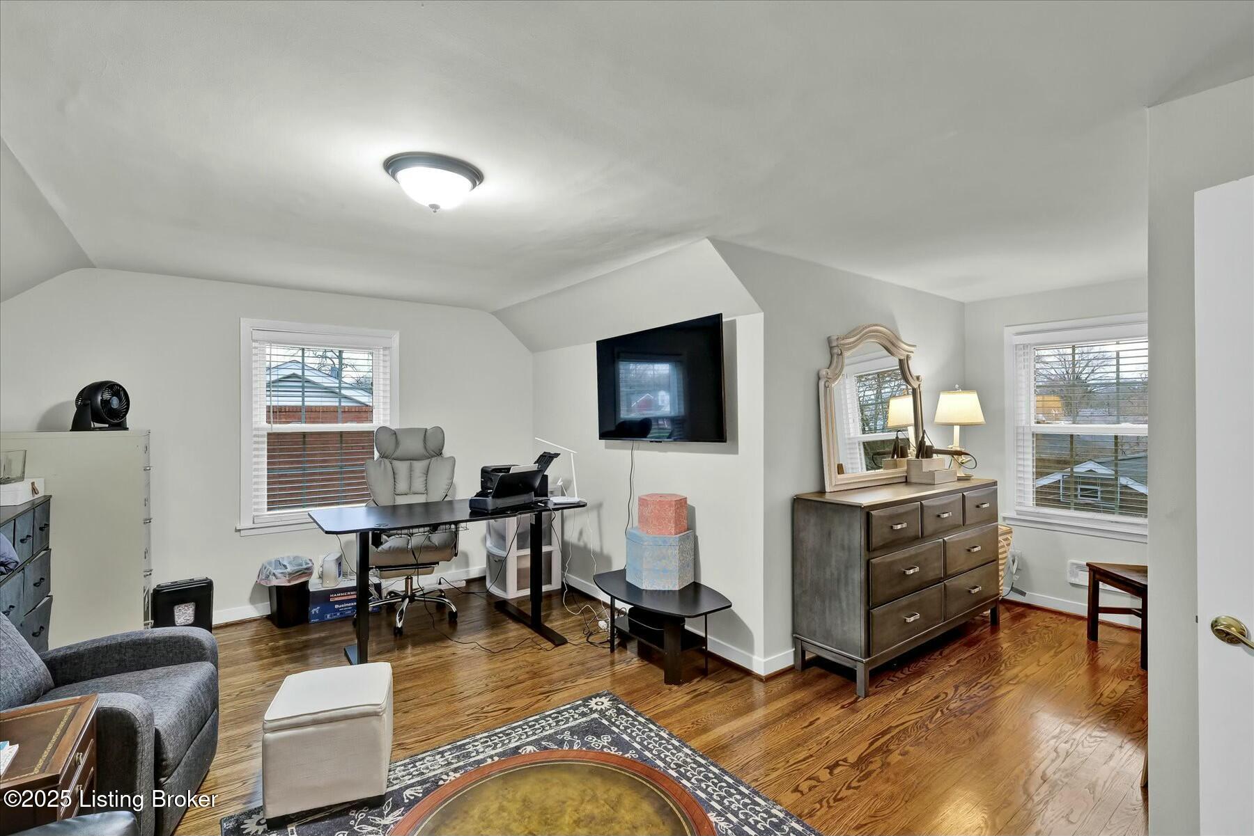 311 Ring Road Louisville, KY 40207 - Photo 30 of 46 tempImage10JGqO