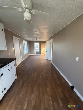 $75,000 | 802 Cadwell Street, Yoakum, TX 77995