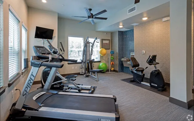 $1,199 | 3300 Oak Creek Drive, Austin, TX 78727