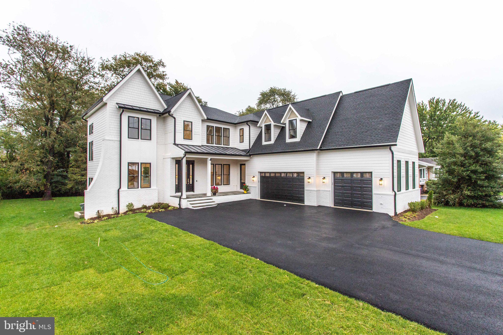 2517 Flint Hill Road Vienna, VA 22181 - Photo 3 of 40