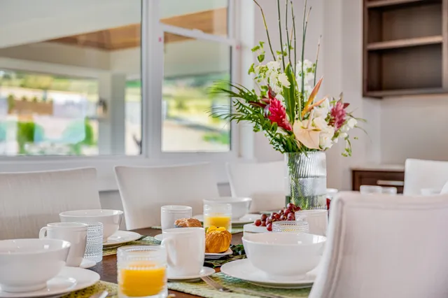 $10,995,000 | 100 Kalelemuku Place, Kula, HI 96790