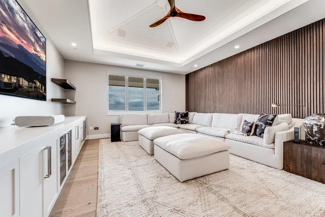 $10,995,000 | 100 Kalelemuku Place, Kula, HI 96790