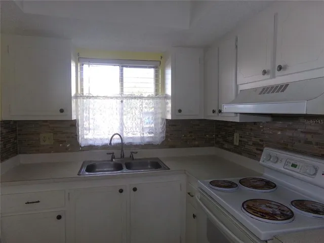 $115,000 | 4111 Heron Way, Unit 103, Bradenton, FL 34205