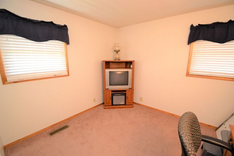 2021 North Duane Road Muncie, IN 47304 - Photo 17 of 20 Gallery Image 17