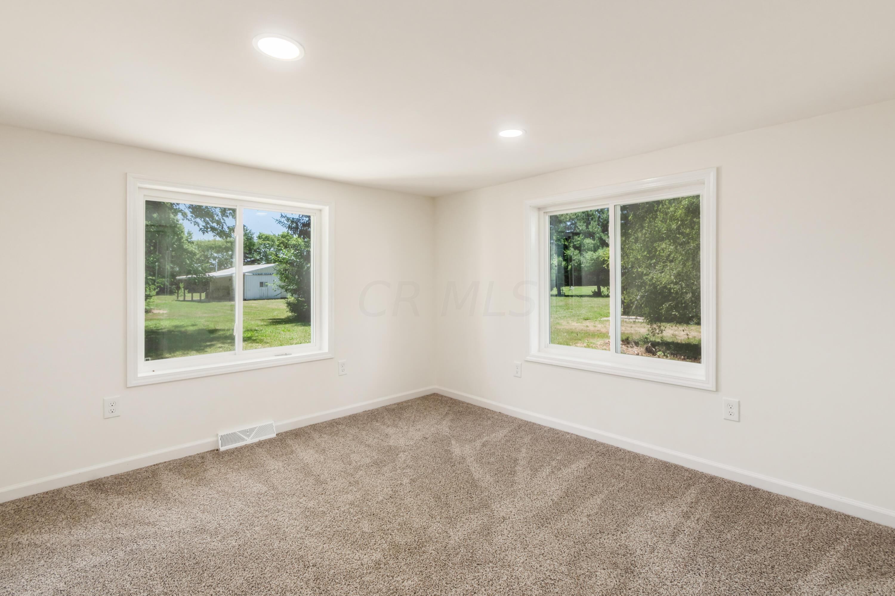 1097 Mill Road Circleville, OH 43113 - Photo 18 of 28 F_1097_Mill_rd038