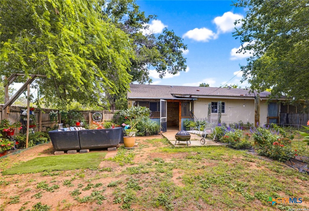 1502 Eichen Road New Braunfels, TX 78130 - Photo 12 of 26 Gallery Image 12
