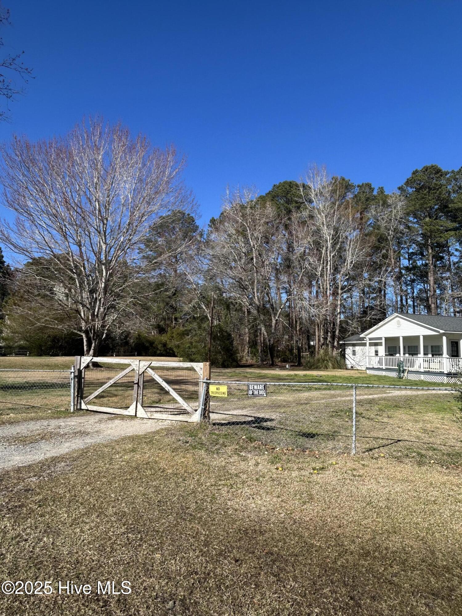 365 Lewis Farm Road New Bern, NC 28560 - Photo 14 of 27 IMG_8152
