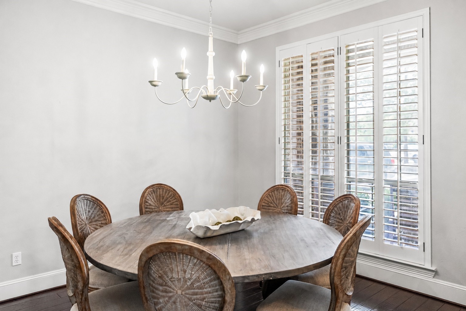 3 Mohawk Path Place Spring, TX 77389 - Photo 3 of 38 The spacious dining room features custom lighting, plantation shutters, and convenient direct access to the kitchen.