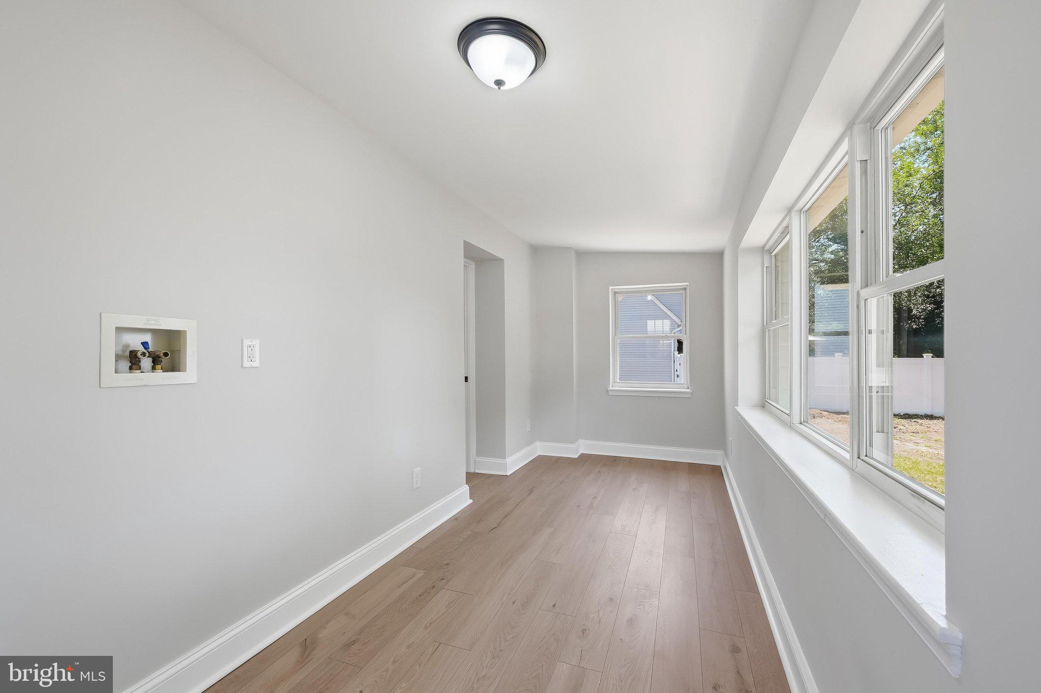7701 Gunther Road Glen Burnie, MD 21060 - Photo 20 of 40 Sunroom