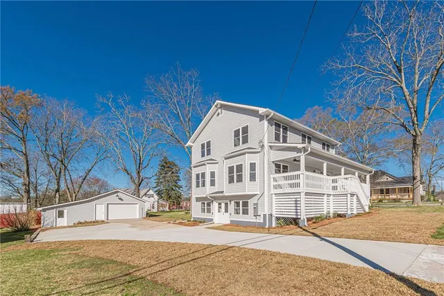 a view of a house with swimming pool