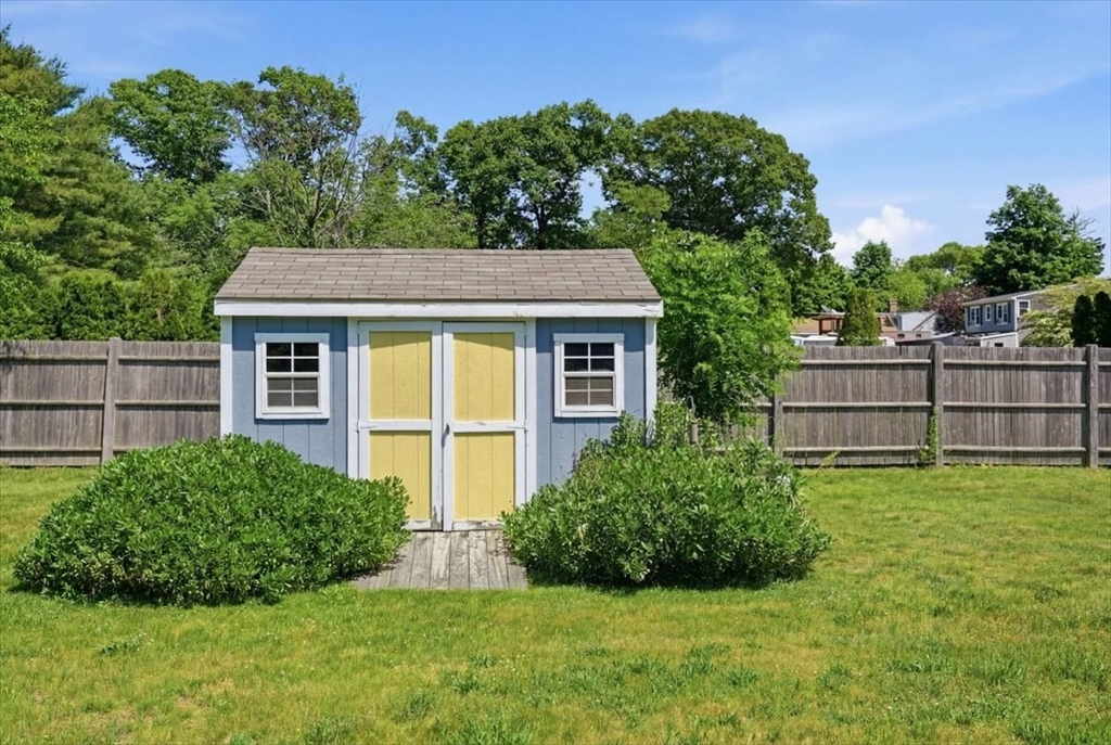 6 Jackson Road Scituate, MA 02066 - Photo 28 of 38