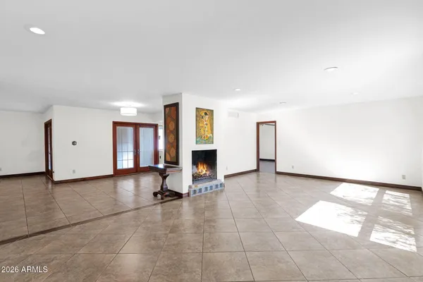 $810,000 | 2818 East Calaveros Drive, Phoenix, AZ 85028