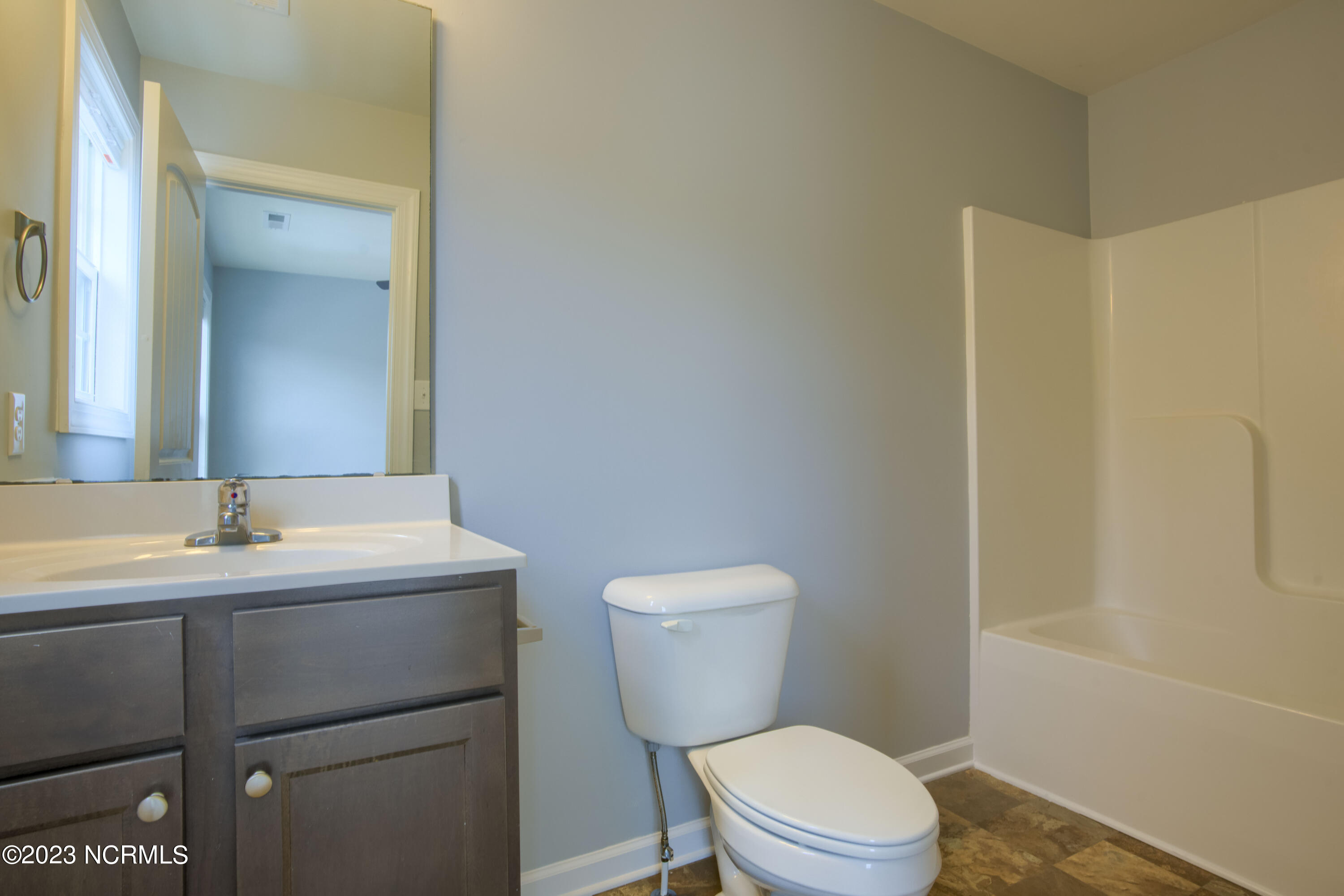 142 Beacon Woods Drive Holly Ridge, NC 28445 - Photo 28 of 30 142 Beaconwood - Interiors_3