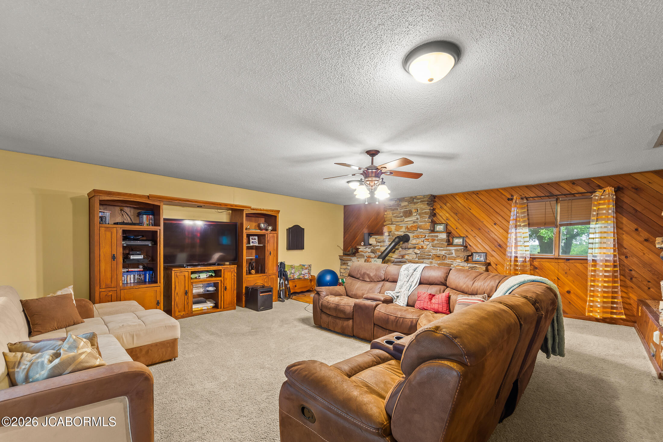 1429 Osage Bend Road Jefferson City, MO 65101 - Photo 8 of 32 DSC02817