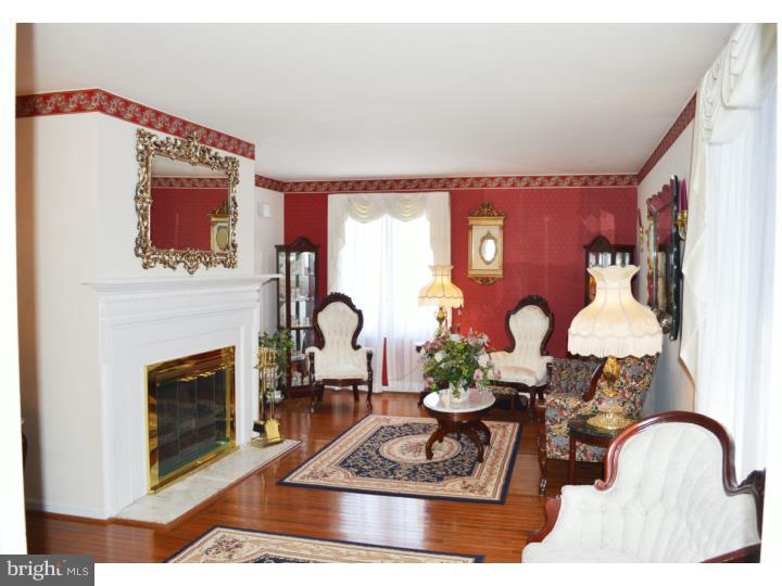 775 Marlboro Spring Road Kennett Square, PA 19348 - Photo 3 of 25 Living Room