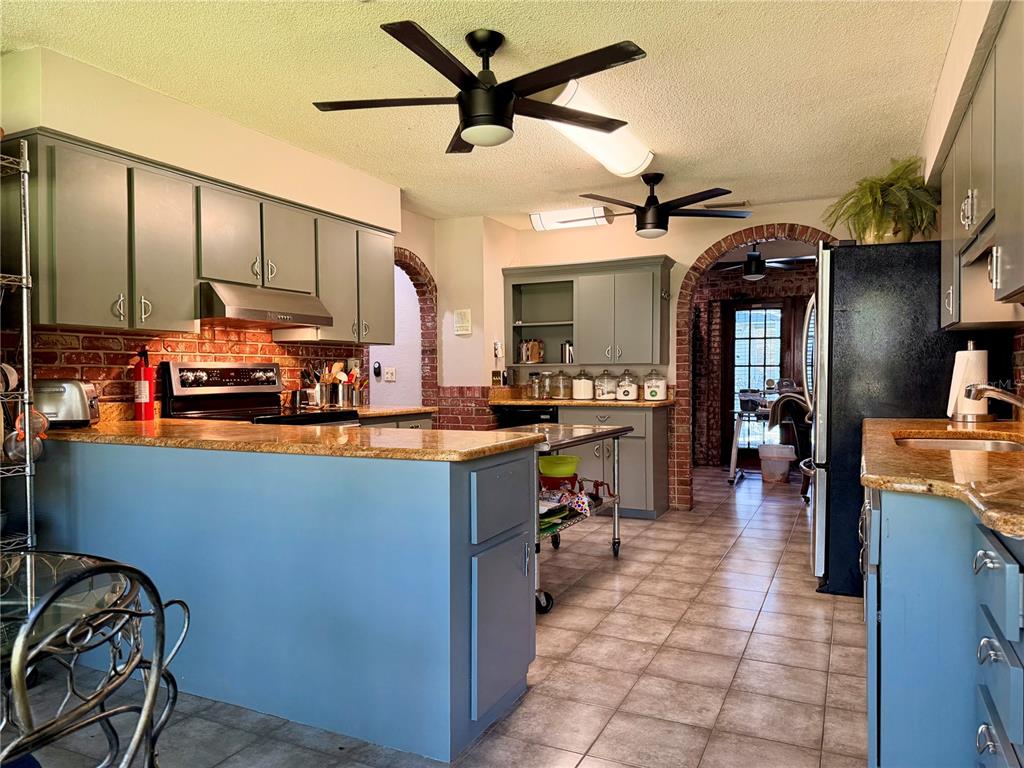404 Ridgewood Avenue Dundee, FL 33838 - Photo 19 of 37