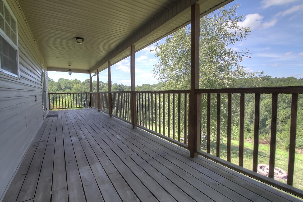 150 County Farm Estates Road London, KY 40741 - Photo 4 of 52 53
