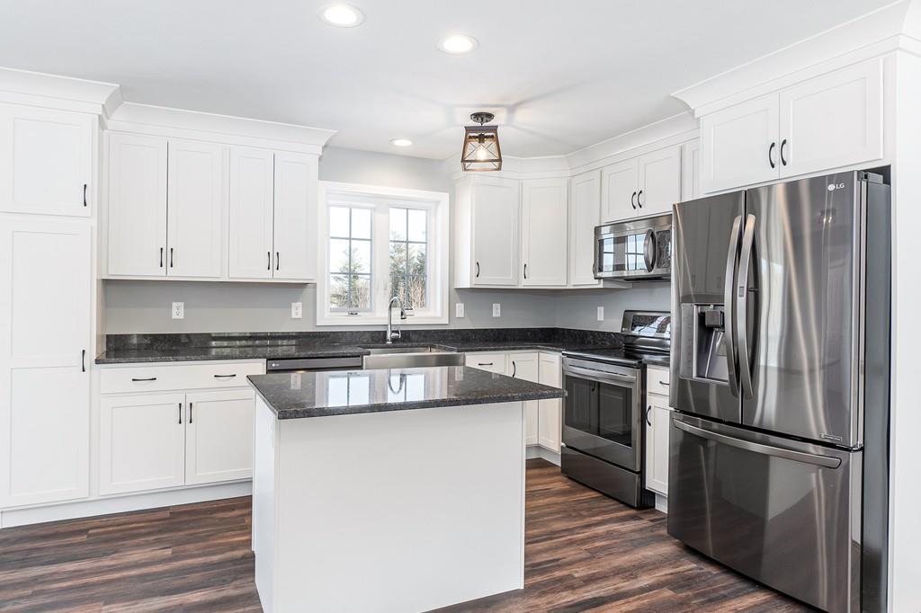130 Brooks Road Templeton, MA 01468 - Photo 5 of 24 Gallery Image 5