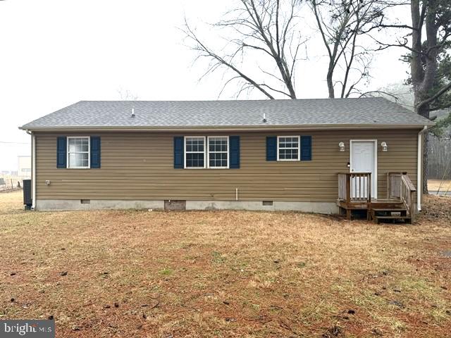 2120 Ruxton Drive Salisbury, MD 21801 - Photo 2 of 18 a backyard of a house