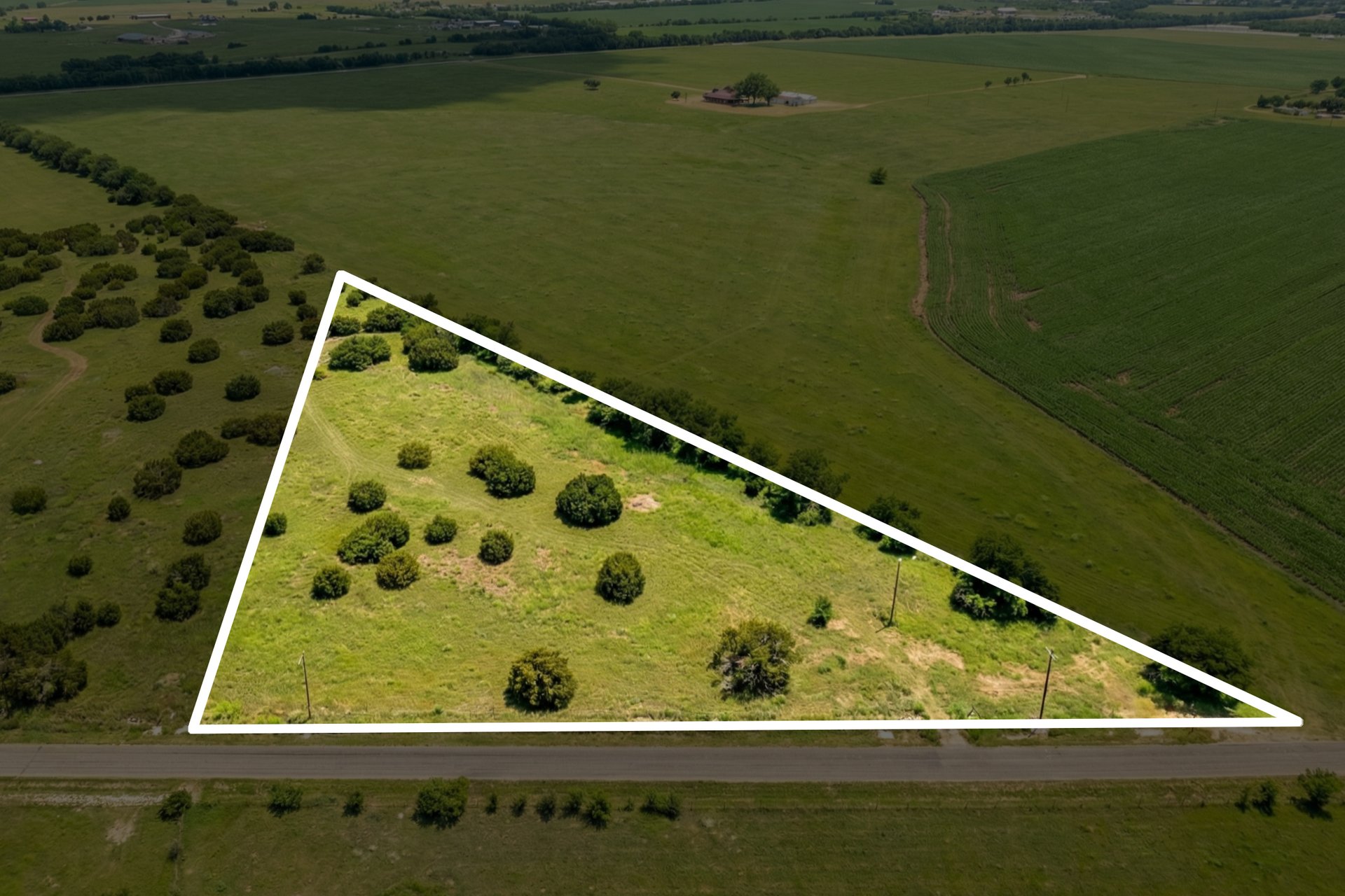562 County Road 154 Georgetown, TX 78626 - Photo 2 of 13 View of rural area featuring property parcel outlined