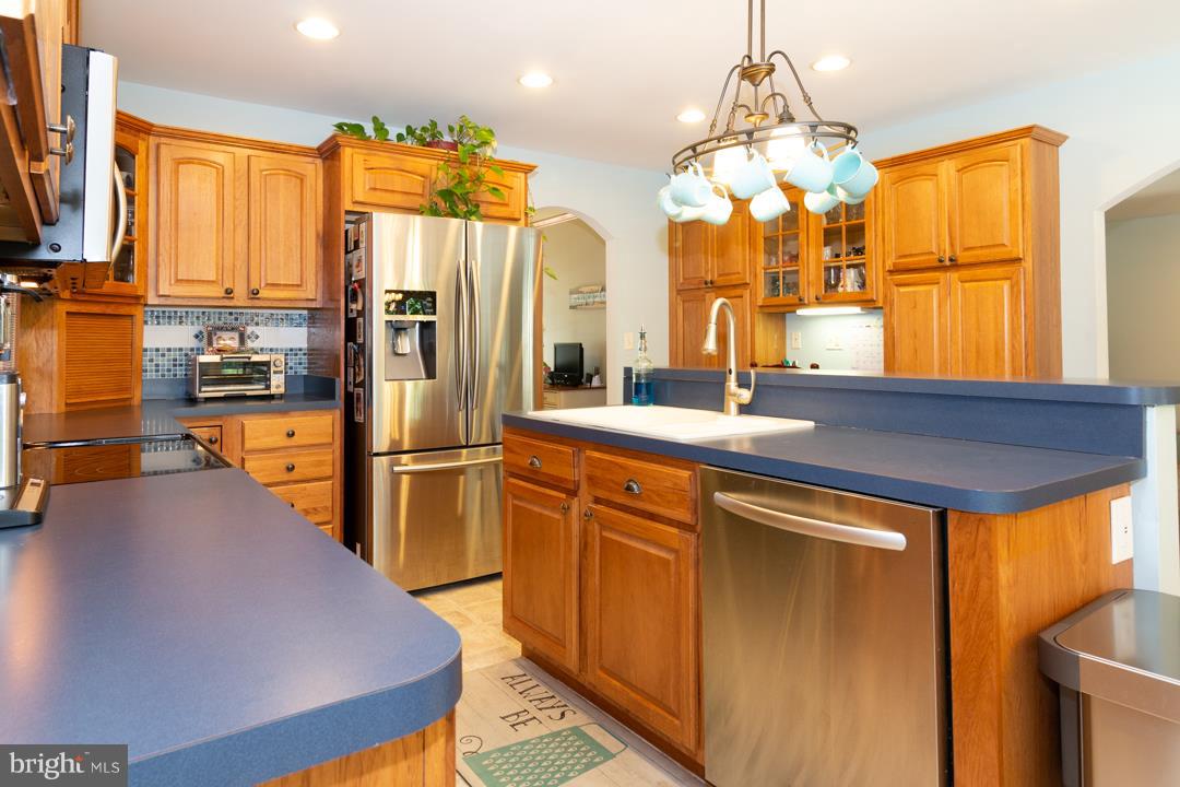 13750 Long Road Thurmont, MD 21788 - Photo 10 of 35 Kitchen