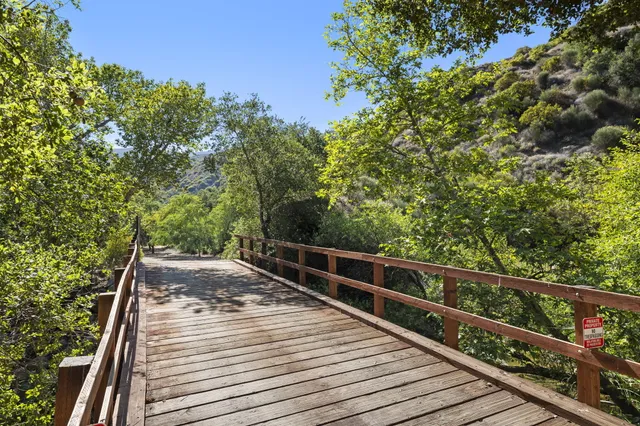 $2,995,000 | 16825 Maricopa Highway, Ojai, CA 93023