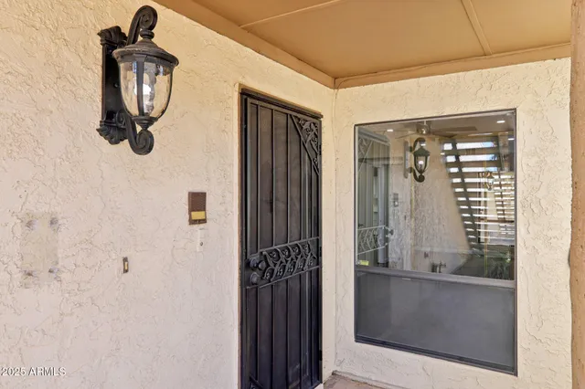 a view of a entryway