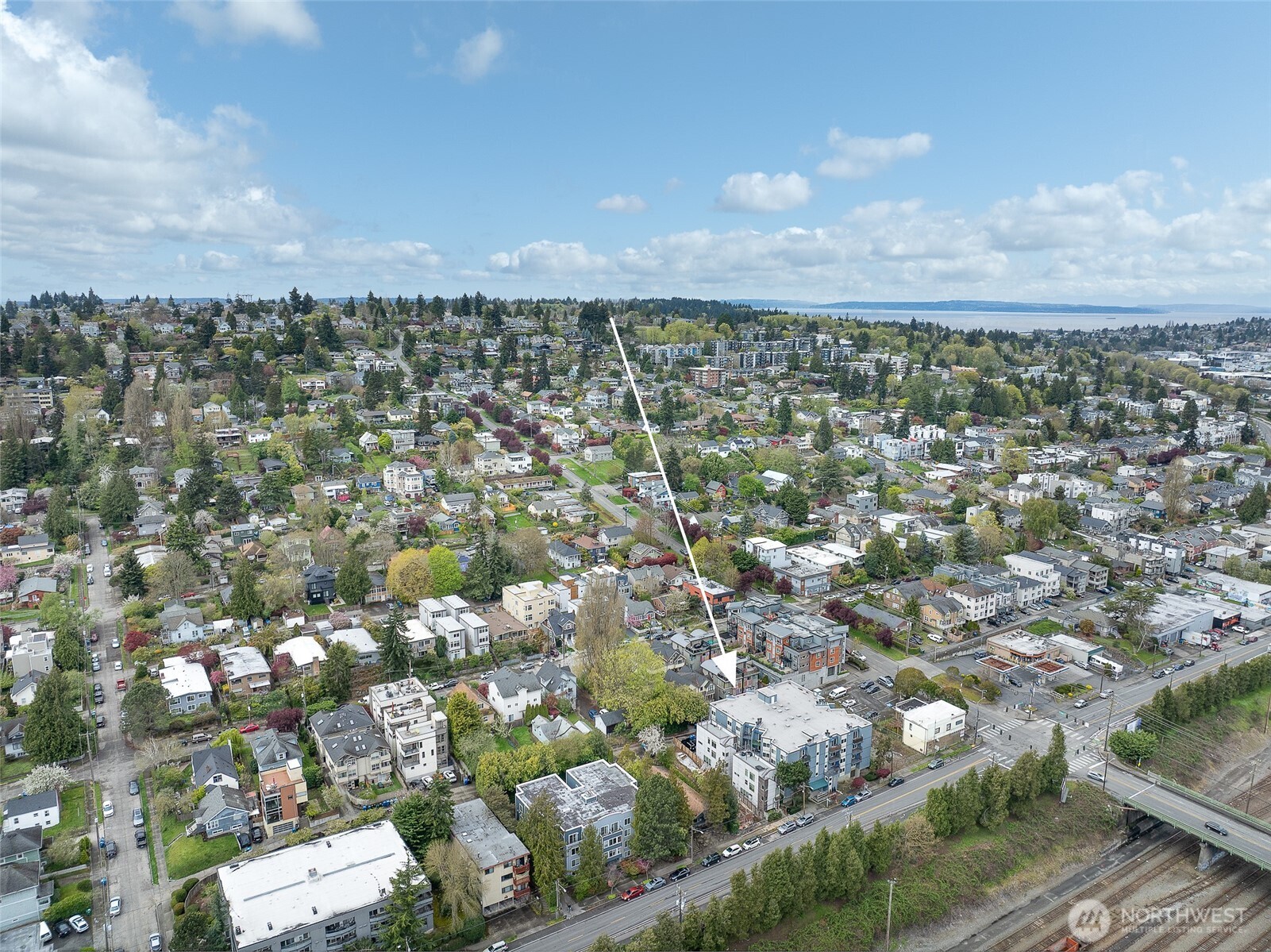 3045 20th Avenue West, Unit 409 Seattle, WA 98199 - Photo 24 of 25