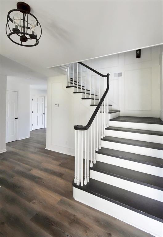 802 West Coke Road Winnsboro, TX 75494 - Photo 12 of 40 a view of entryway with wooden floor